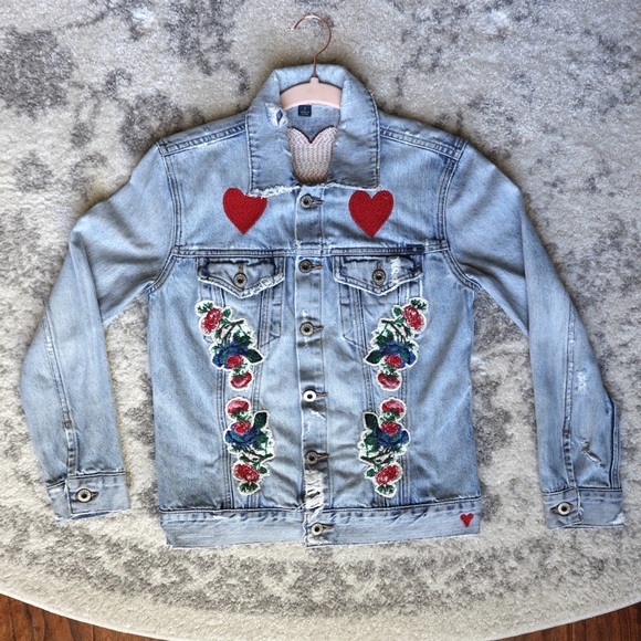 Lucky Brand Embroidered Denim Jean Jacket Size S - Picture 2 of 9